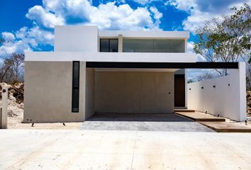 Casa en  Pueblo Cholul, Mérida, Yucatán