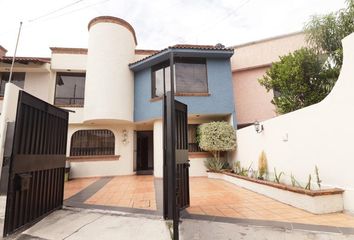 Casa en  Lomas De Santa Maria, Morelia, Michoacán