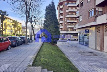 Local Comercial en  Oviedo, Asturias