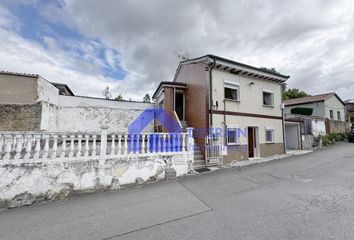 Chalet en  Pola De Siero, Asturias