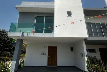 Casa en condominio en  Boulevard La Rua, San Agustín, Tlajomulco De Zúñiga, Jalisco, 45645, Mex