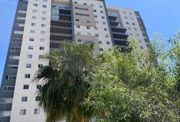 Condominio horizontal en  Anillo Vial Fray Juan Junípero Serra, Privada De Los Portones, Santiago De Querétaro, Querétaro, 76100, Mex