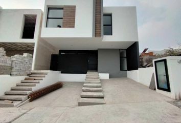 Casa en  Calle Valle Árbol De Jopi, Garambullo, Zibata, Condominio Ceiba, El Marqués, Querétaro, 76269, Mex