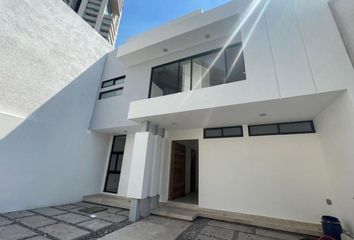 Casa en  Calle Sendero De La Espuela 1-39, Milenio Tercera Sección, Santiago De Querétaro, Querétaro, 76060, Mex