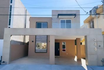 Casa en  Residencial El Roble, San Nicolás De Los Garza