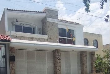 Casa en  Jardines Alcalde, Guadalajara, Jalisco