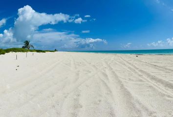 Lote de Terreno en  Lagunamar, Isla Mujeres