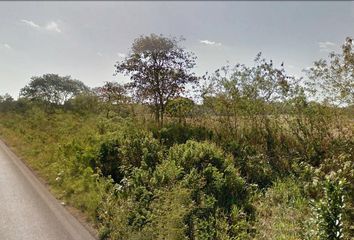 Lote de Terreno en  Pueblo San Jose Tzal, Mérida, Yucatán