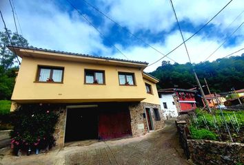 Chalet en  Mieres, Asturias