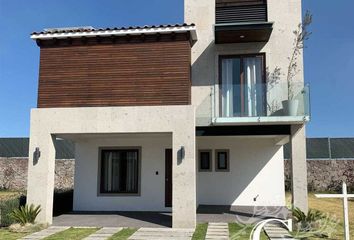 Casa en condominio en  Calle Ignacio Zaragoza, Metepec, México, 52144, Mex