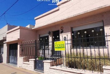 Casa en  Calle Pellegrini 471, Tandil, Provincia De Buenos Aires, Arg