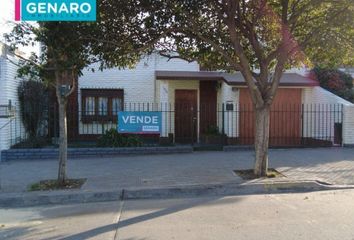 Casa en  Calle Roca 1402-1410, Coronel De Marina Leonardo Rosales, Provincia De Buenos Aires, Arg