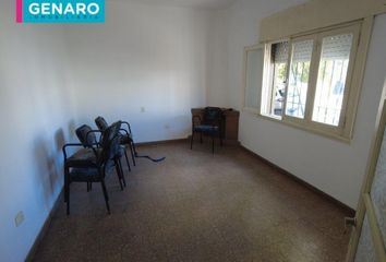 Casa en  Calle Piedrabuena 203, Bahía Blanca, B8001, Provincia De Buenos Aires, Arg