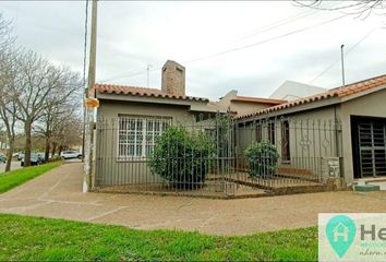 Casa en  Calle Corrientes 693, Rafaela, Castellanos, S2300, Santa Fe, Arg