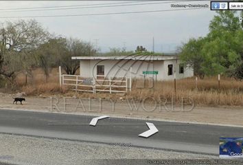 Lote de Terreno en  Villa Salinas Victoria, Salinas Victoria