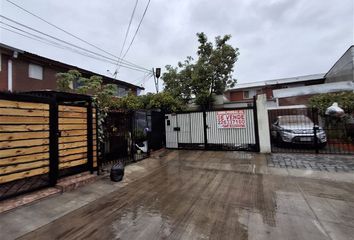 Casa en  Avenida Gabriela Poniente 1863, Puente Alto, Cordillera, Metropolitana De Santiago, 8150000, Chl