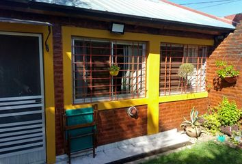 Casa en  Barrio Parque San Martin, Partido De Merlo