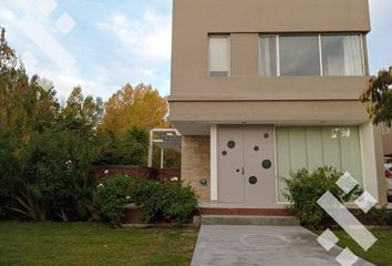 Casa en  Río Grande, Neuquén