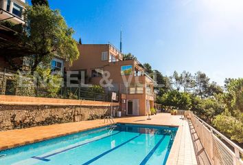 Chalet en  El Tibidabo I Les Planes Vallvidrera, Barcelona