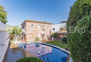 Chalet en  Sant Boi De Llobregat, Barcelona Provincia