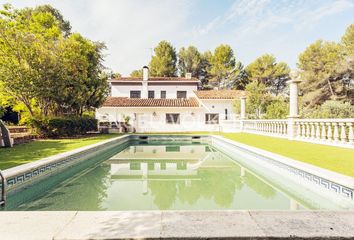 Chalet en  Corbera De Llobregat, Barcelona Provincia