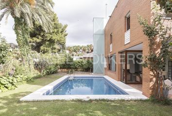 Chalet en  Esplugues De Llobregat, Barcelona Provincia