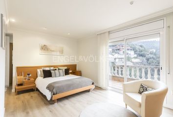 Chalet en  Torrelles De Llobregat, Barcelona Provincia