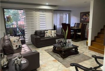 Apartamento en  Laureles, Medellín