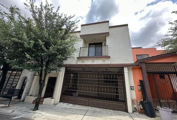 Casa en  Calle Cedro, Bosques Del Contry, Guadalupe, Nuevo León, 67174, Mex