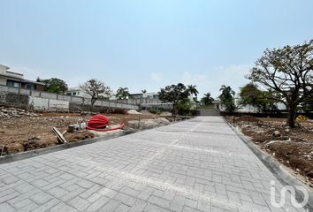 Lote de Terreno en  Calle Heliotropo 116, Extensión Vista Hermosa, Cuernavaca, Morelos, 62295, Mex