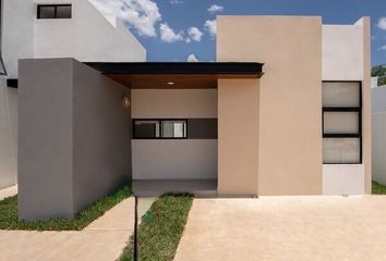 Casa en  Pueblo Cholul, Mérida, Yucatán