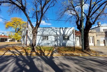 Casa en  Azcuénaga, Rosario