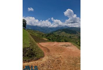 Lote de Terreno en  Bolívar, Antioquia