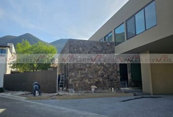 Casa en  Calle Portal Del Huajuco, La Herradura, Monterrey, Nuevo León, 64985, Mex