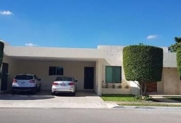 Casa en condominio en  Club De Golf La Ceiba, Mérida, Yucatán