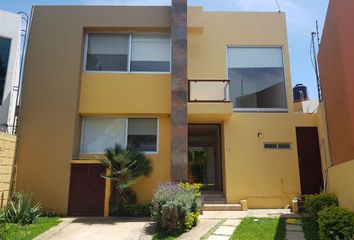 Casa en  Lomas De Tzompantle, Cuernavaca, Morelos