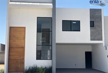 Casa en  Circuito Del Lago, Durango, 34193, Mex