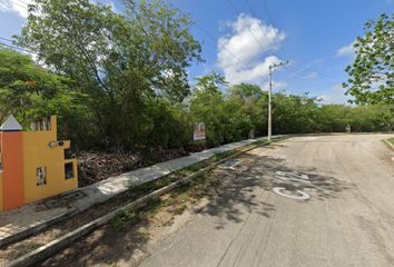 Lote de Terreno en  Calle 22, Cholul, Mérida, Yucatán, 97305, Mex