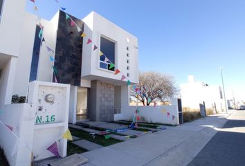 Casa en  Banthí, San Juan Del Río, Querétaro