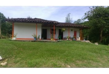 Villa-Quinta en  Marinilla, Antioquia