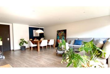 Apartamento en  Santa Barbara Norte, Bogotá