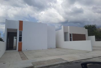 Casa en  Calle 51, Dzitya, Mérida, Yucatán, 97302, Mex