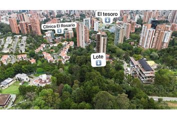 Lote de Terreno en  El Tesoro, Medellín