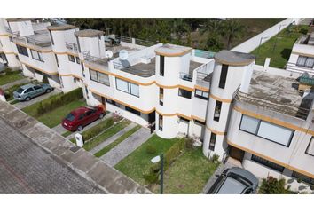 Casa en  Calderón, Quito