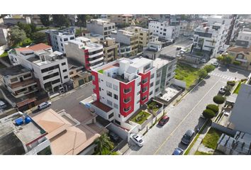 Departamento en  Solca, San Isidro Del Inca, Quito