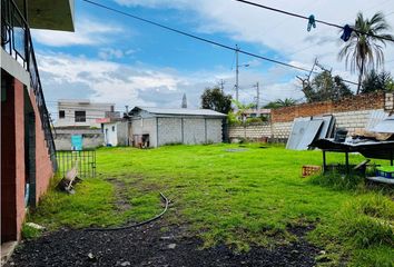 Terreno Comercial en  Tumbaco, Quito