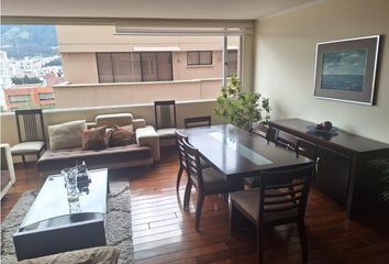 Departamento en  Conocoto, Quito