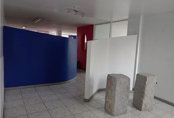 Oficina en  Solca, San Isidro Del Inca, Quito