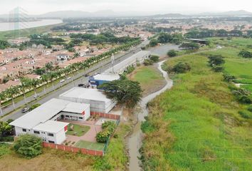 Terreno Comercial en  La Puntilla (satélite), Samborondón