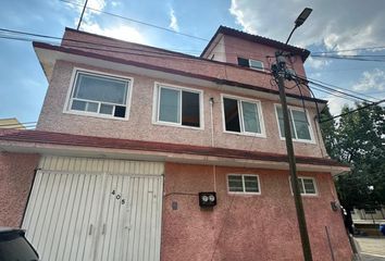 Casa en  Villa De Las Flores, Coacalco De Berriozábal